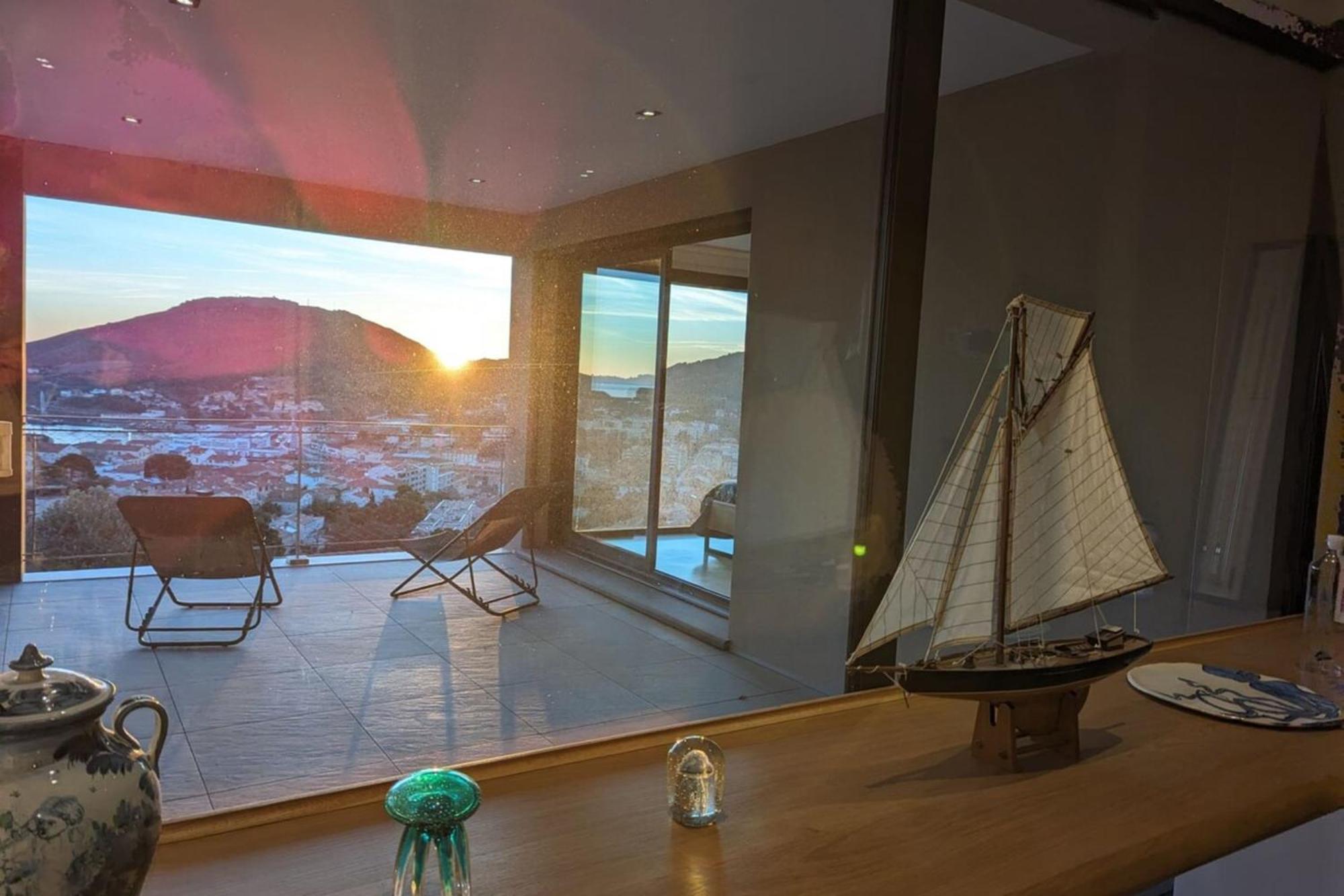 Les Mille Et Une Vitres - Villa D'Architecte Port Vendres Buitenkant foto